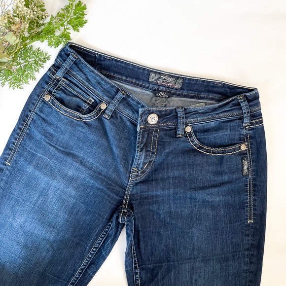 30x33 Aiko Silver Jeans - Picture 5 of 9